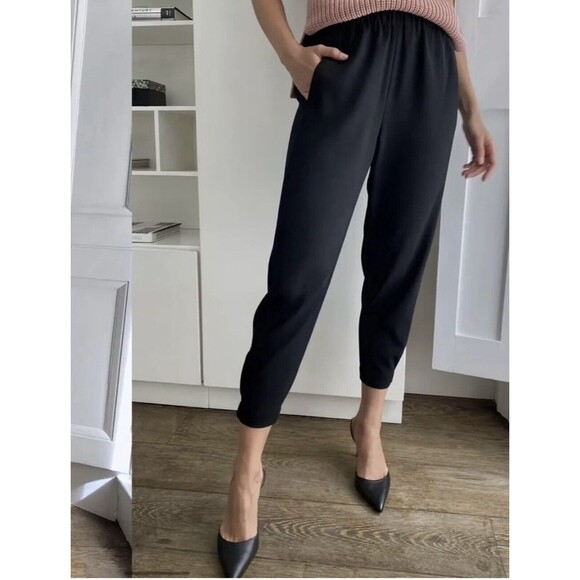Aritzia Babaton Jogger Pants Elastic Waist Pull On Pockets Elastic Hem M - Picture 1 of 10